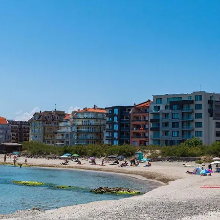 Апартаменты Lora Boutique