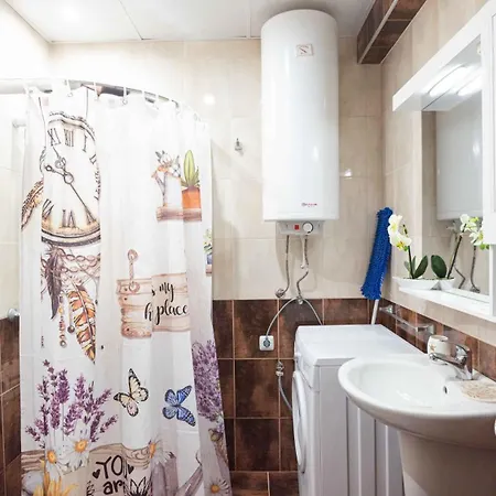 Lora Boutique Апартаменты