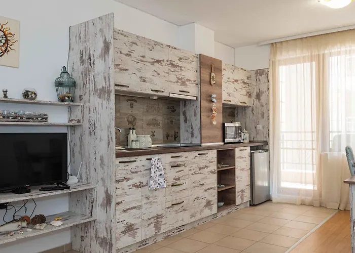 Lora Boutique Daire Ahyolu